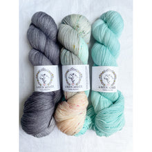 Load image into Gallery viewer, Xyla Wrap