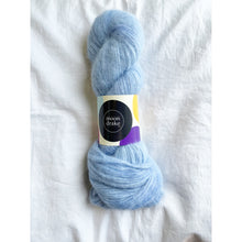 Load image into Gallery viewer, Halo Paca Shawl