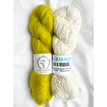 Load image into Gallery viewer, Snow Flurries Slouch