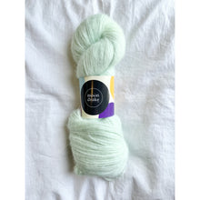 Load image into Gallery viewer, Halo Paca Shawl