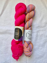 Load image into Gallery viewer, Curio Socks Kit