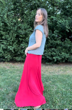 Load image into Gallery viewer, Super Simple Sleeveless Top