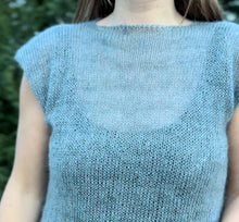 Load image into Gallery viewer, Super Simple Sleeveless Top