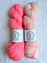 Load image into Gallery viewer, Local Yarn Cowl