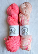 Load image into Gallery viewer, LYS Day Shawl