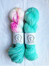 Load image into Gallery viewer, Local Yarn Cowl