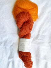 Load image into Gallery viewer, Parisian Keyhole Scarf
