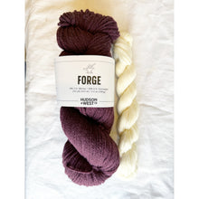 Load image into Gallery viewer, Snowflake Pom Pom Hat