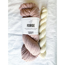 Load image into Gallery viewer, Snowflake Pom Pom Hat