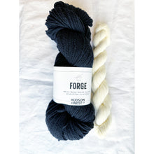 Load image into Gallery viewer, Snowflake Pom Pom Hat