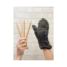 Load image into Gallery viewer, Easy Peasy Mittens