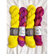 Load image into Gallery viewer, Frame your Face Cowl Kits