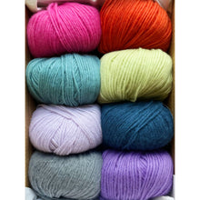 Load image into Gallery viewer, Super Simple Striped Cardigan