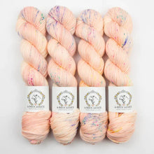 Load image into Gallery viewer, LBA Merino DK