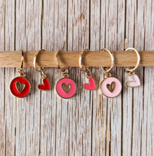 Load image into Gallery viewer, Little Heart Stitch Markers