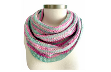 Load image into Gallery viewer, Local Yarn Cowl