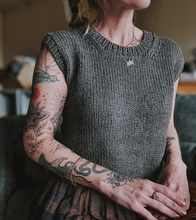 Load image into Gallery viewer, Midsommar Tee