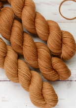 Load image into Gallery viewer, Journey Worsted