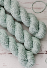 Load image into Gallery viewer, Journey Worsted