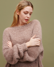 Load image into Gallery viewer, 52 Weeks of Chunky Knits