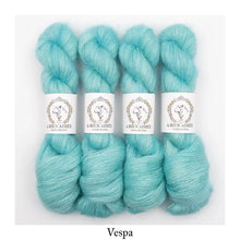 Load image into Gallery viewer, Soyeux