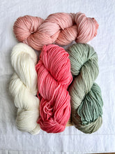 Load image into Gallery viewer, Seamless Joy Cabled Blanket