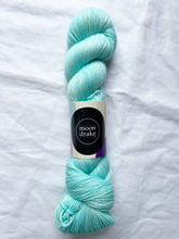 Load image into Gallery viewer, Merino High Twist