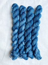 Load image into Gallery viewer, Cashmere Sea Sock Minis