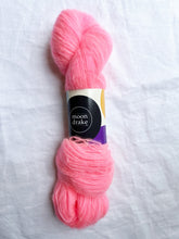 Load image into Gallery viewer, YaSaShii Pullover