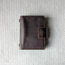 Load image into Gallery viewer, Thread and Maple Jumbo Needle Binder