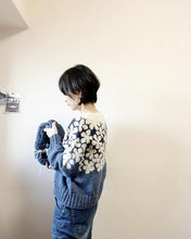 Load image into Gallery viewer, Drawing Sweater Kit
