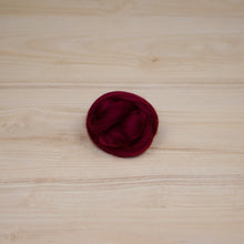 Load image into Gallery viewer, Dyed Corriedale Top Roving