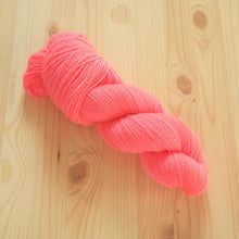 Load image into Gallery viewer, Felix