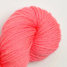 Load image into Gallery viewer, Wensley Worsted