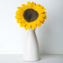 Load image into Gallery viewer, Felted Sunflower