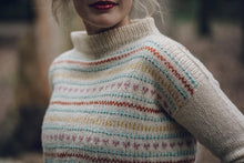 Load image into Gallery viewer, Heartstrings Crop