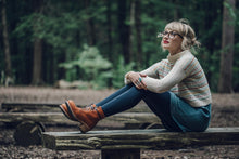 Load image into Gallery viewer, Heartstrings Crop