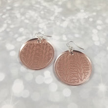 Load image into Gallery viewer, Enamel Knit Earrings