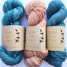 Load image into Gallery viewer, Bouquet Sweater Kit