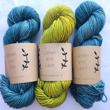 Load image into Gallery viewer, Bouquet Sweater Kit