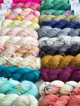Load image into Gallery viewer, Kleur en Draad Merino DK
