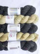 Load image into Gallery viewer, Pressed Flowers Kit