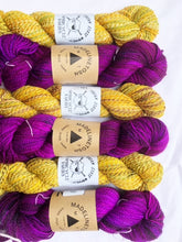 Load image into Gallery viewer, Pressed Flowers Kit