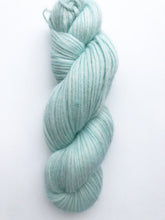 Load image into Gallery viewer, Wild Flowers Shawl