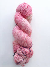 Load image into Gallery viewer, Texelle