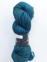 Load image into Gallery viewer, Tosh DK