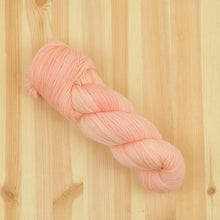 Load image into Gallery viewer, Felix