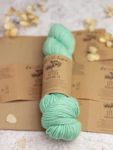 Load image into Gallery viewer, Highland DK