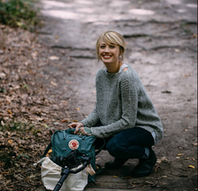 Load image into Gallery viewer, Weekender