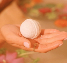 Load image into Gallery viewer, CBD Bath Bombs
